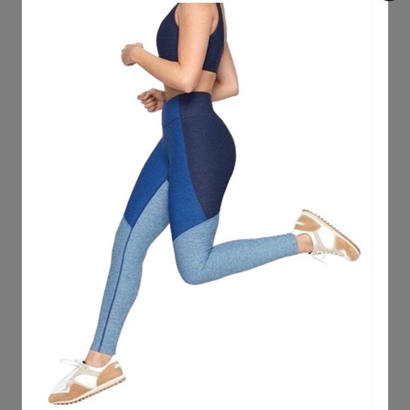Outdoor Voices Pants - NWT Outdoor Voices 7/8 Tri-Tone Warmup Leggings